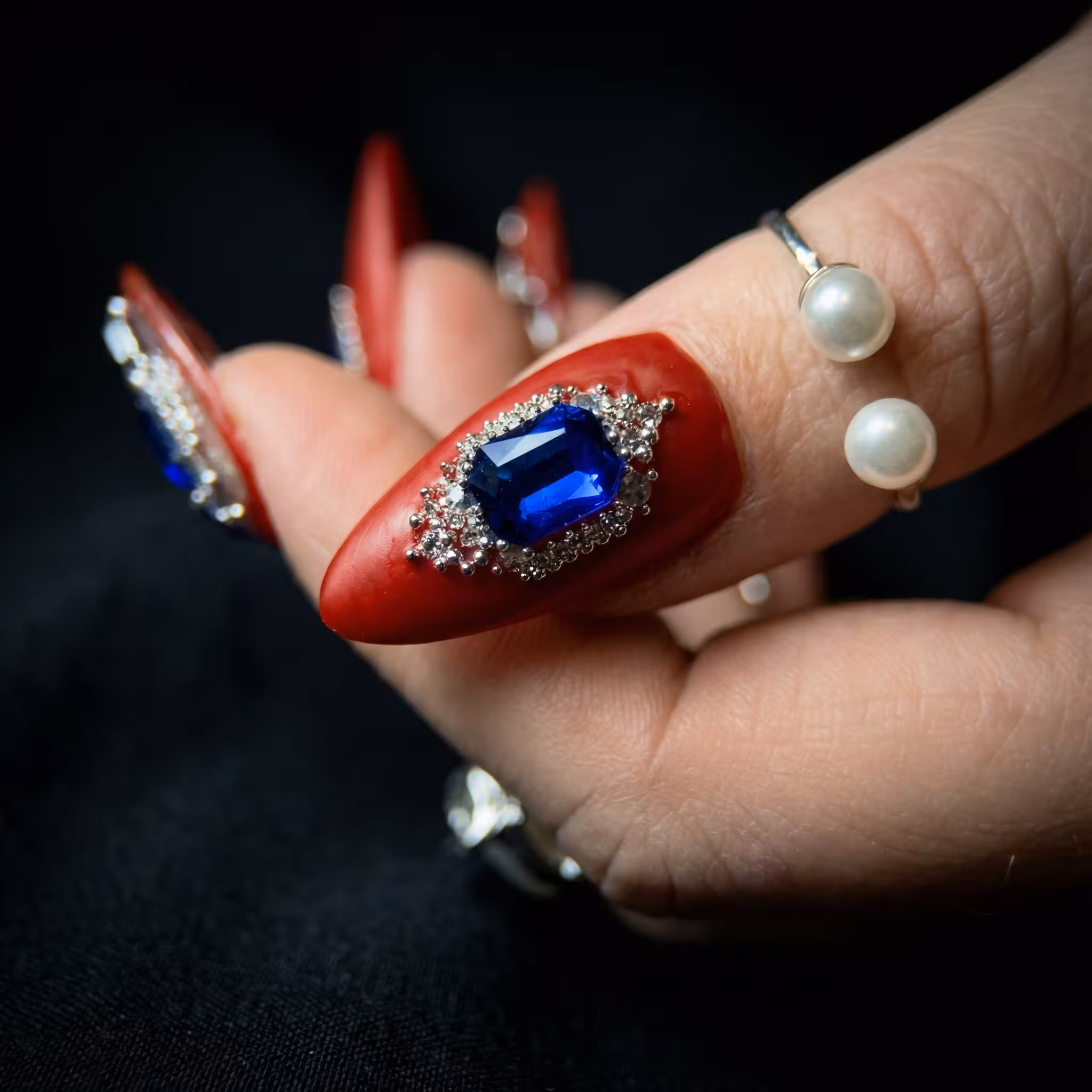 Sapphire Reign thumbnail 4